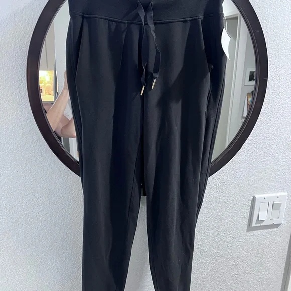 lululemon athletica Women’s Black Ready To Rulu Pant - Picture 2 of 5